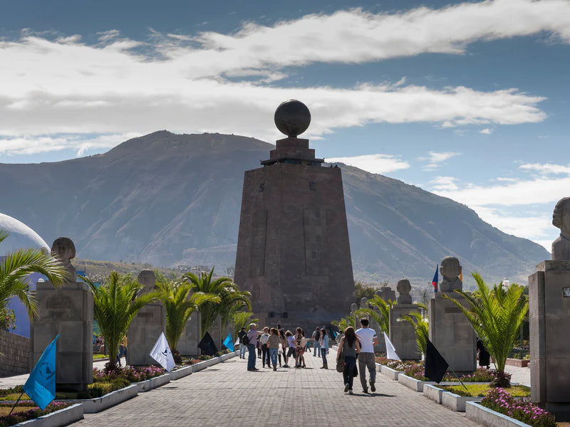Ecuadorequatorline