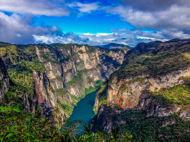 Mexico Chiapas Sumidero canyon view