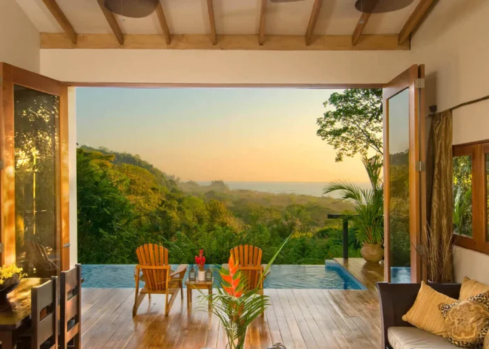 Casa Chameleon sunset view Malpais