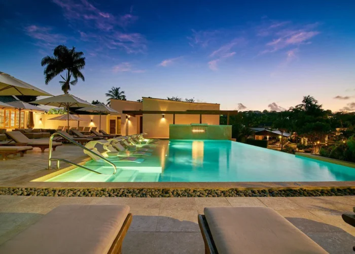 Grenada Calabash evening pool