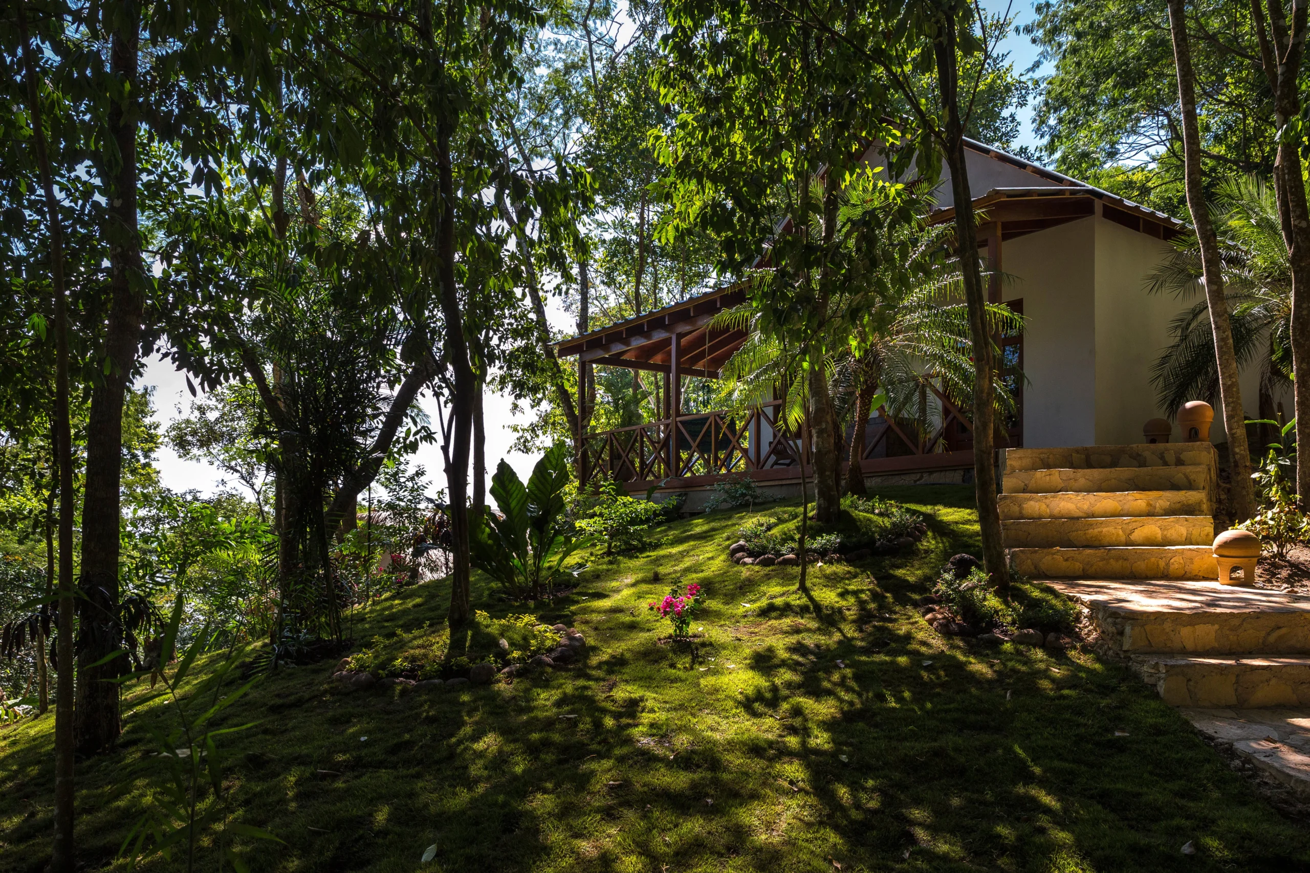 Guatemala La Lancha front