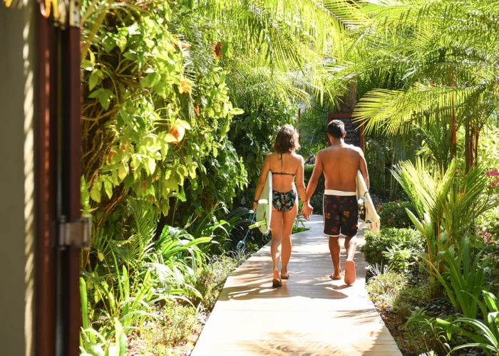 Malpais Casa Chameleon couple