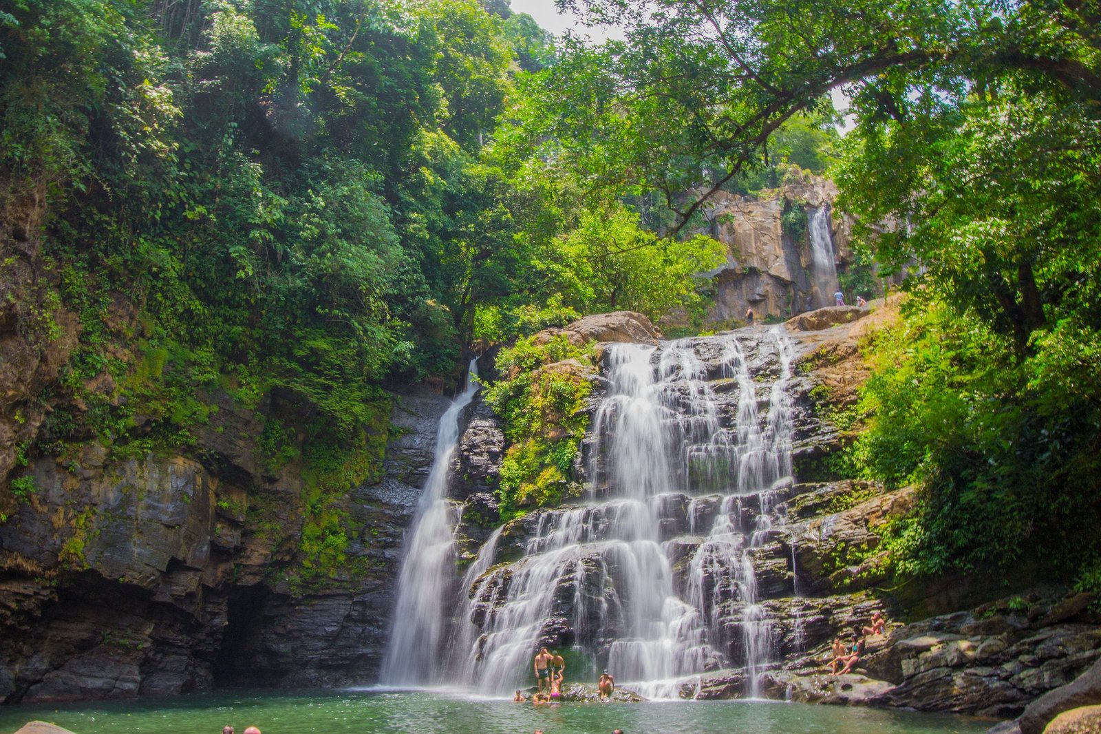 Costa Rica honeymoon Nauyaca Waterfall