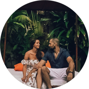 Alvaro & Adrienne circle